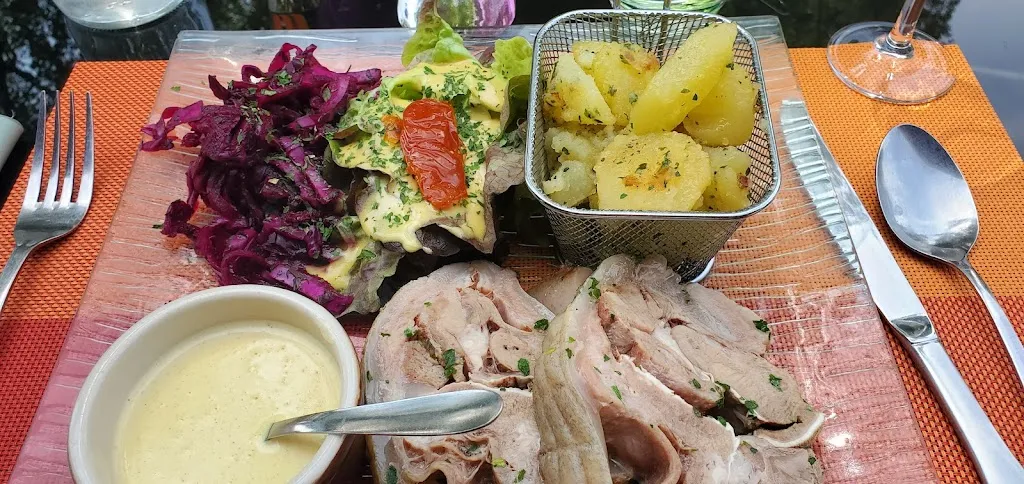 Menu_Field Sion_Saxon-Sion_image_6