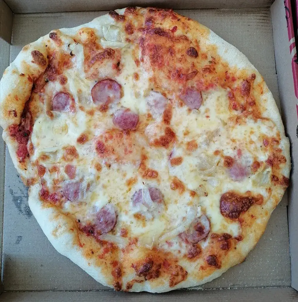 La Perruche_Sorrente Pizza_Villers-la-Montagne_review