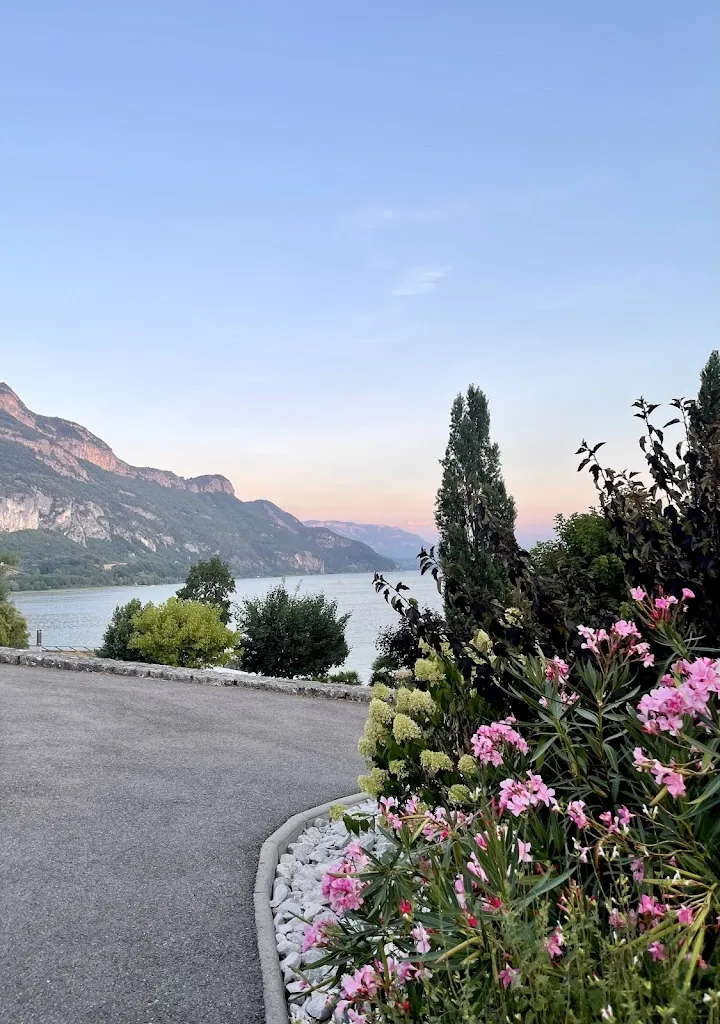 Chez Gust_Chindrieux_slider_image_3