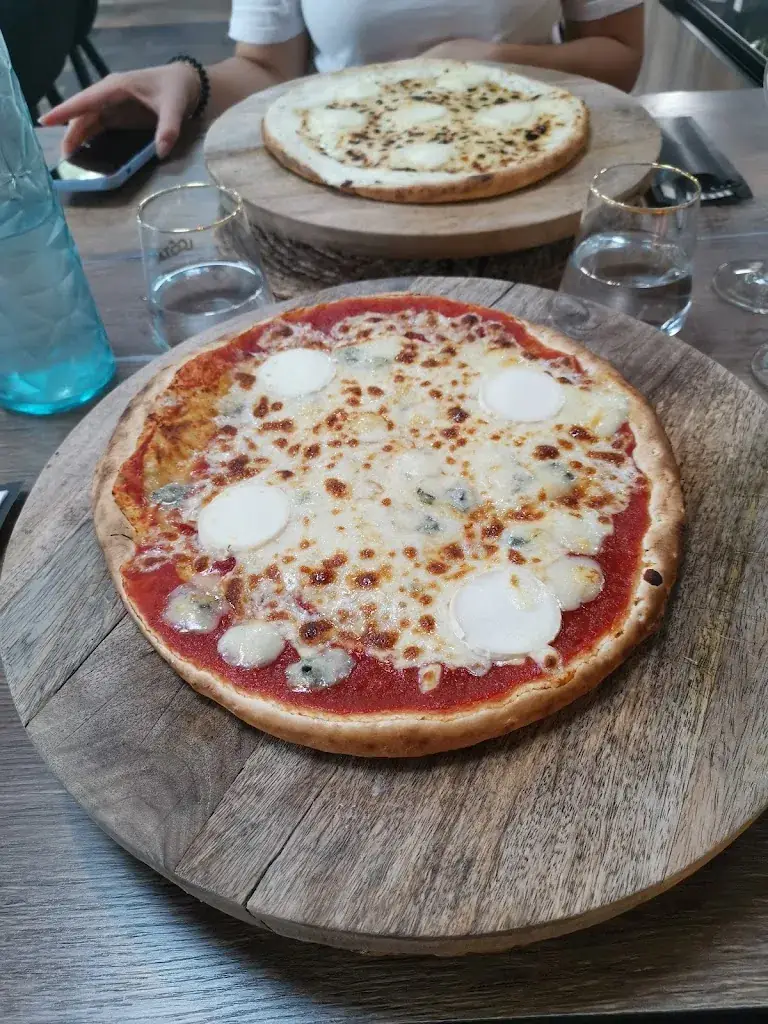 Lucille Beha_Cofano_Volmerange-les-Mines_review