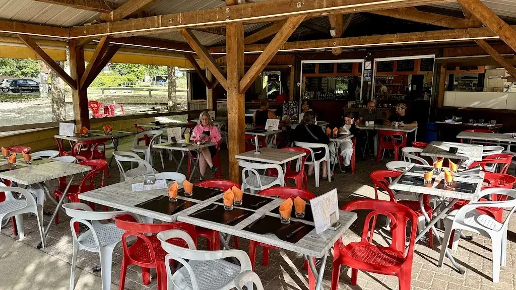 L'oasis de Chautagne Restaurant in Serrières-en-Chautagne