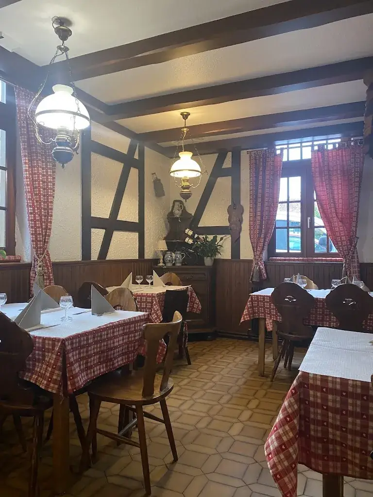 Restaurant À l'Arbre Vert Restaurant in Weyersheim