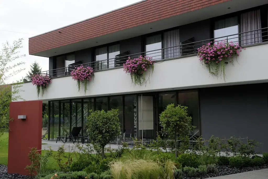 Logis Hôtel Restaurant à l'Etoile restaurant in Bans