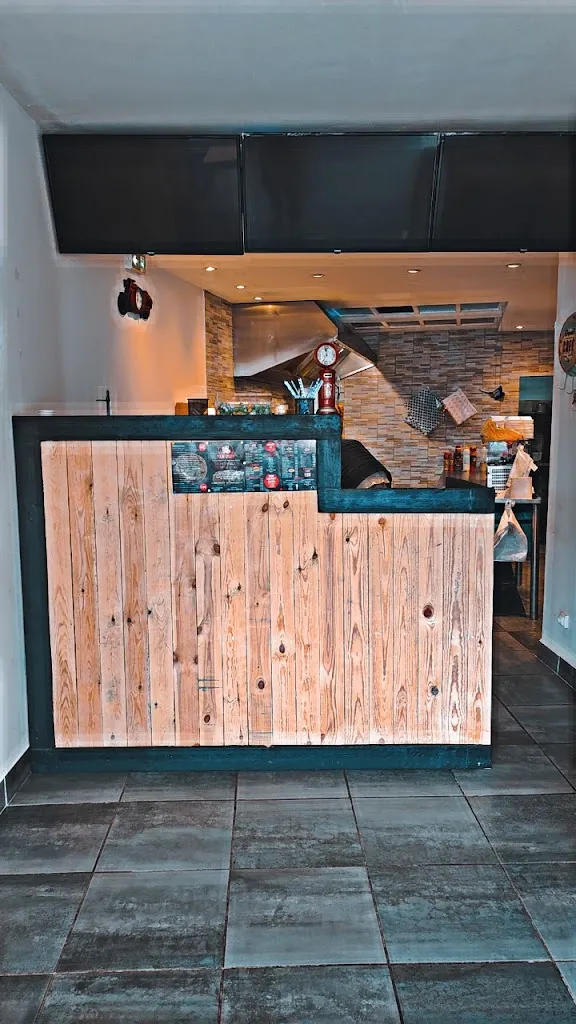 Le 212 Tacos-Burger-Pizza-Kebab-Friterie_Vireux-Molhain_slider_image_3