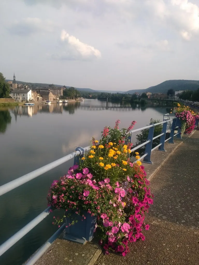 Capados_Vireux-Molhain_slider_image_2