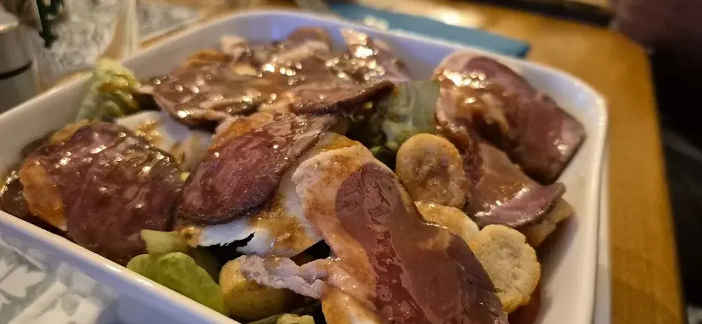 Magali Haltz_Restaurant S3_Wassy_review