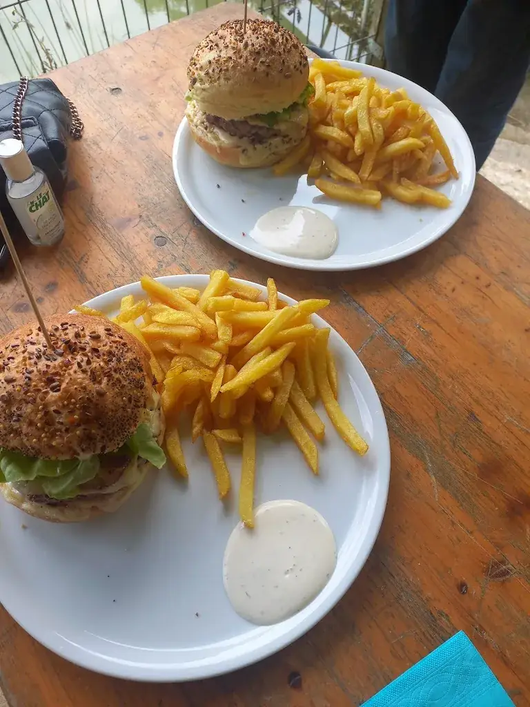 Lily_Restaurant Chez Sébastien_Wassy_review