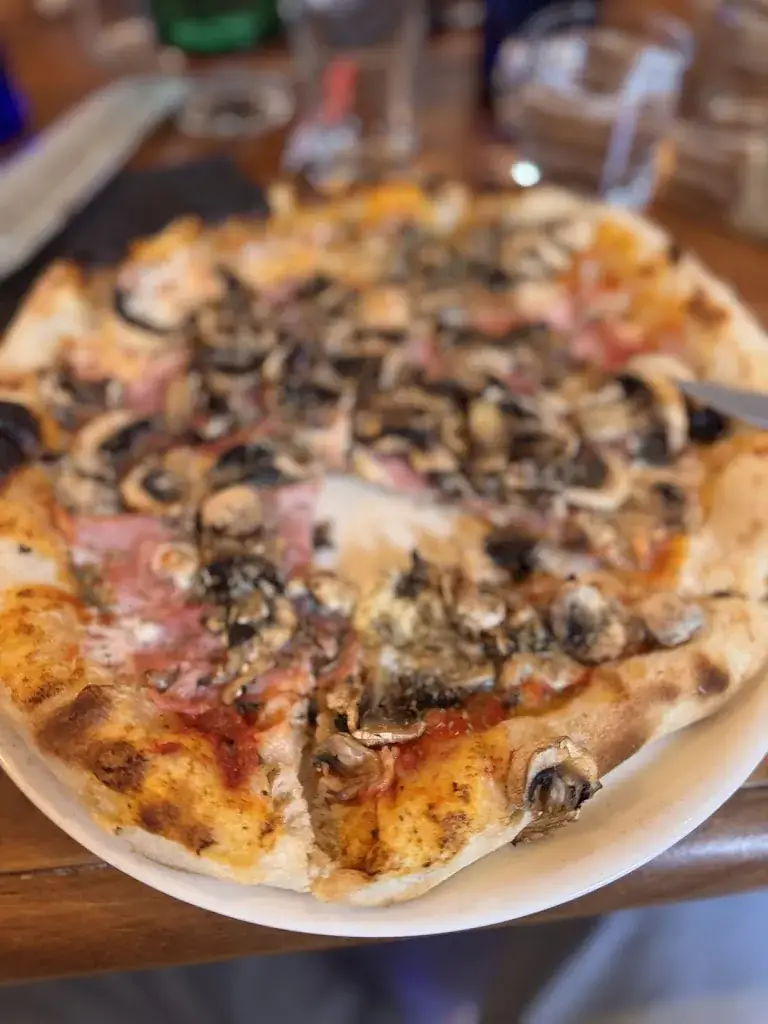 Brandon Doyle_Chez Lino_Chavanod_review