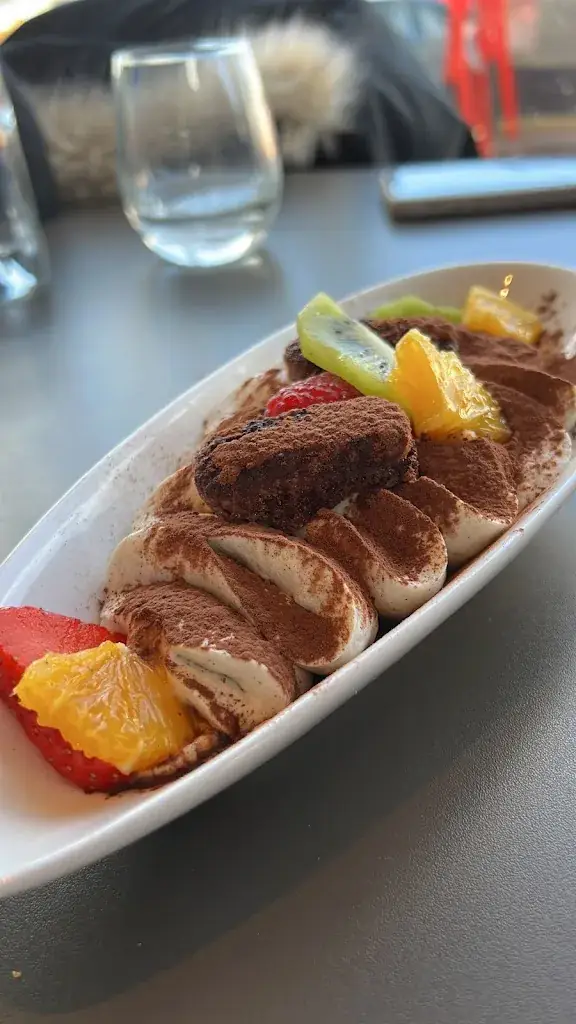 Charbel AKOURY_La Carlingue à Mémé_Hagéville_review