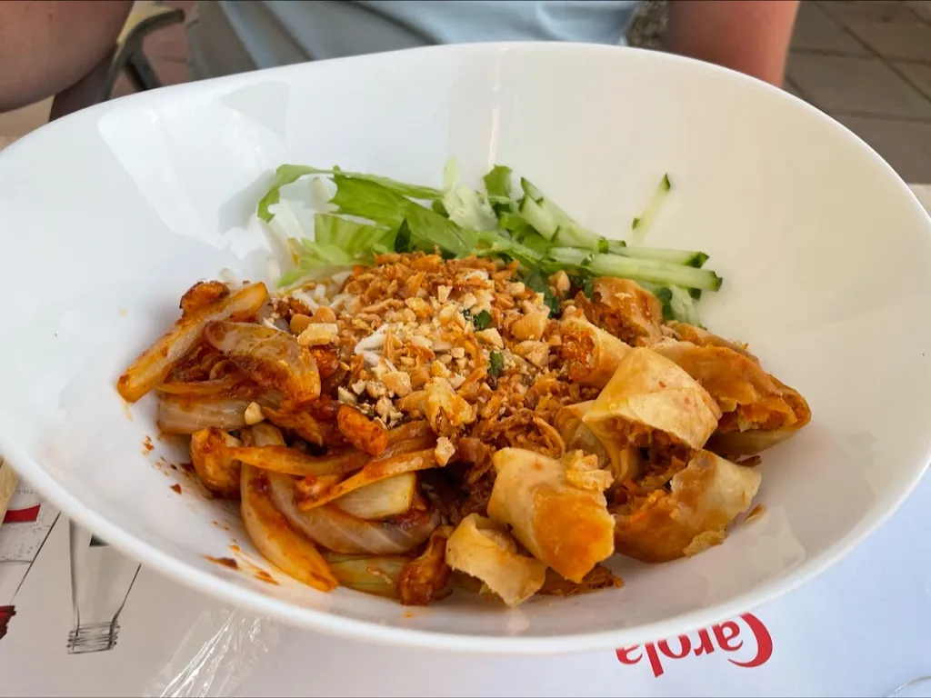 Novie Afrillies_My Thanh_Wittelsheim_review