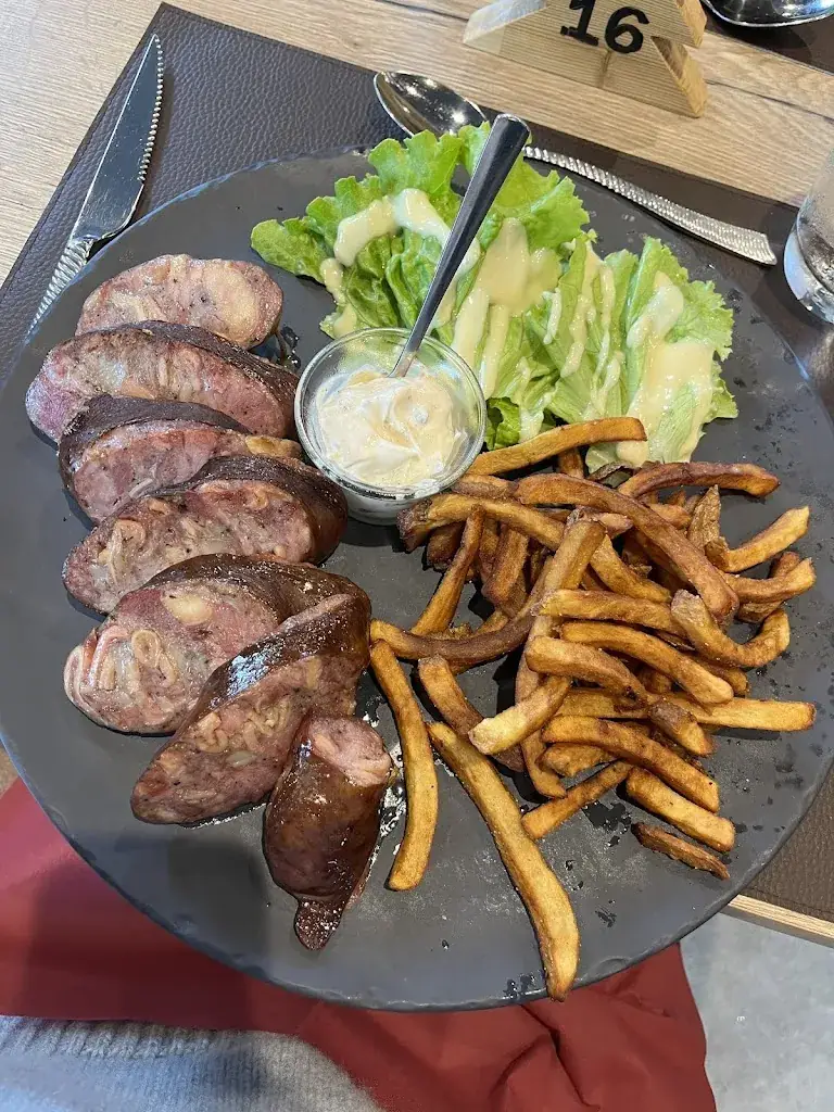 Tanja G_Aux 2 Sapins_Xonrupt-Longemer_review