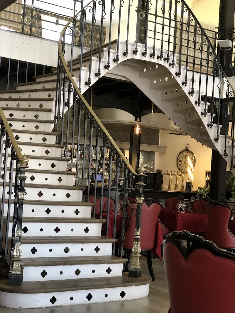 DIAMANT BLANC Restaurant in Vouziers