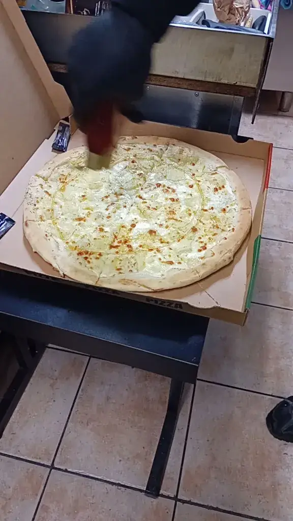 ALLO PIZZA_Vouziers_slider_image_2