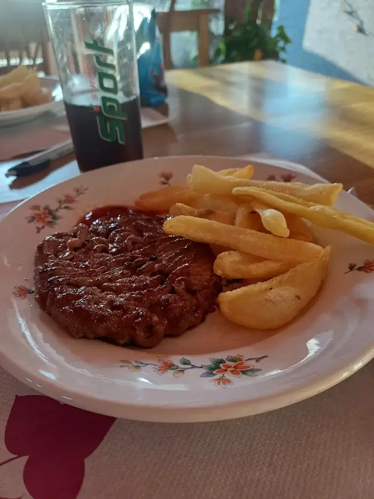 Maaike H._L'odyssée_environs_review