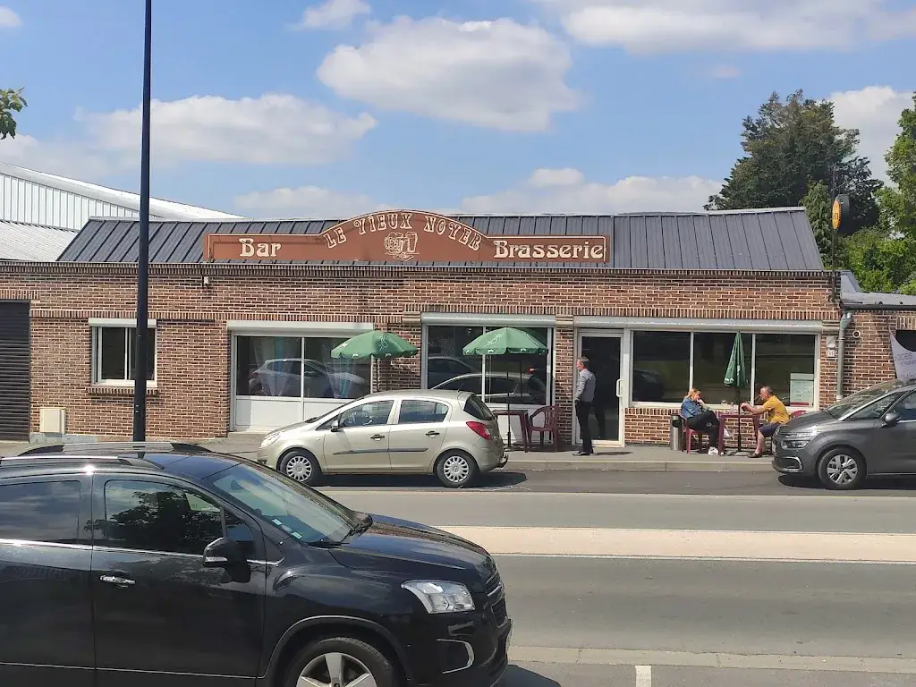 Le Vieux Noyer restaurant in Abbeville