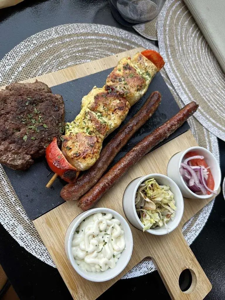 GRIGNOTE LA NIGHT_Abbeville_slider_image_3