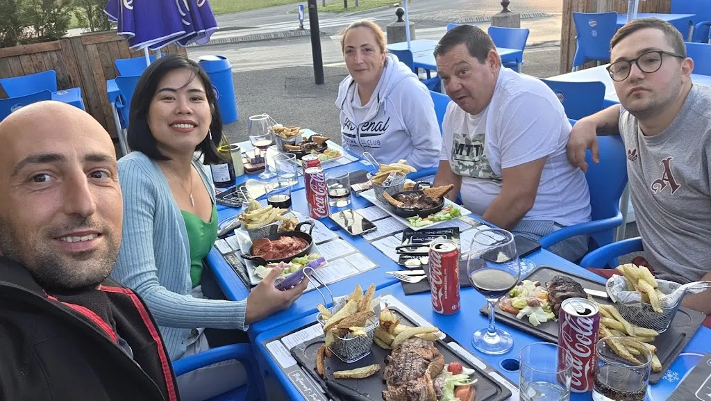 Jason Grima_Sur le Pouce_Abbeville_review