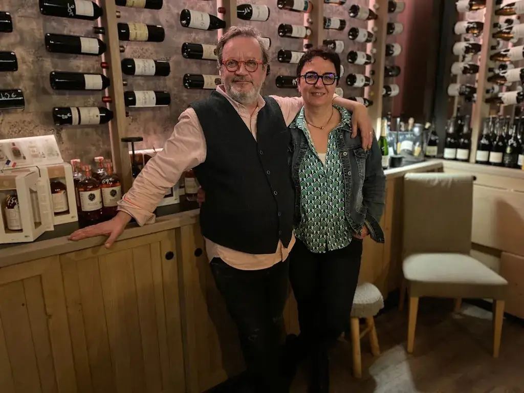 Virginie JAUP_Cave & Terroirs_Clermont_review