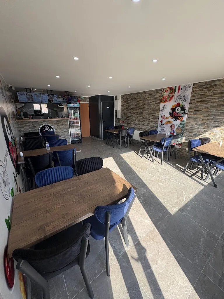 G mapizza clermont restaurant in Breuil-le-Vert