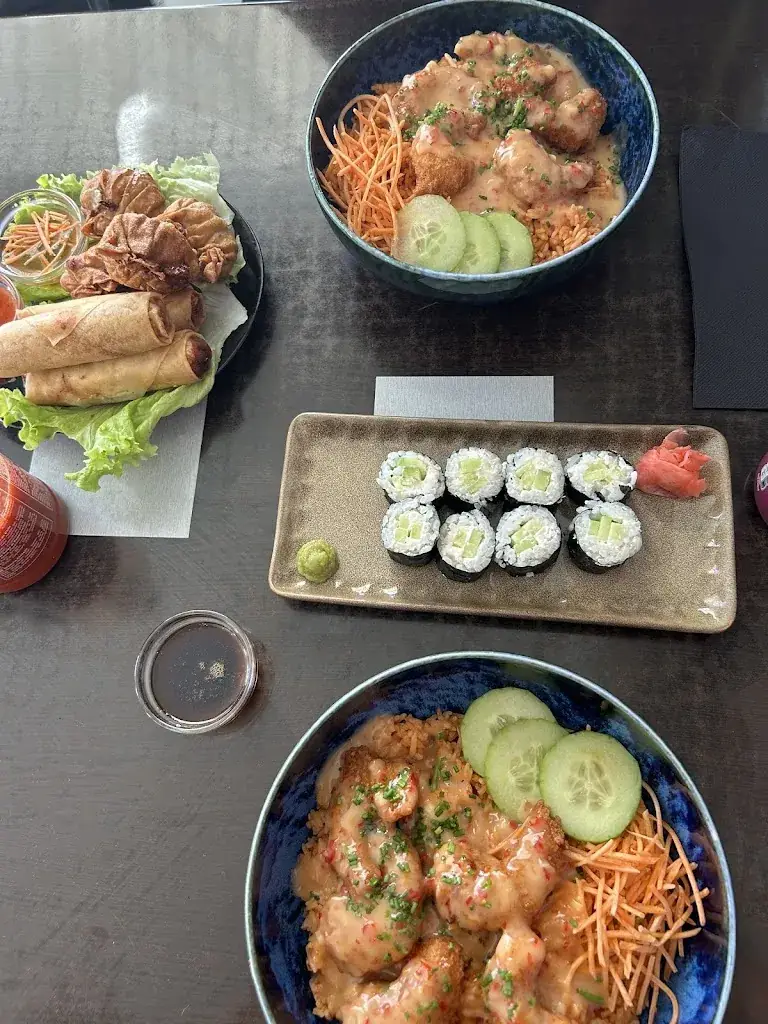 Océane M_By seyla_Woippy_review