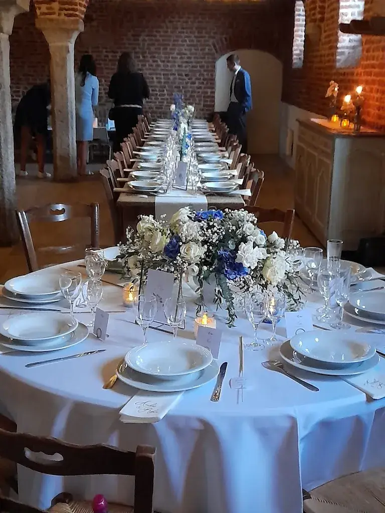 Ludivine DHAINAUT_Le Prieuré_Abscon_review