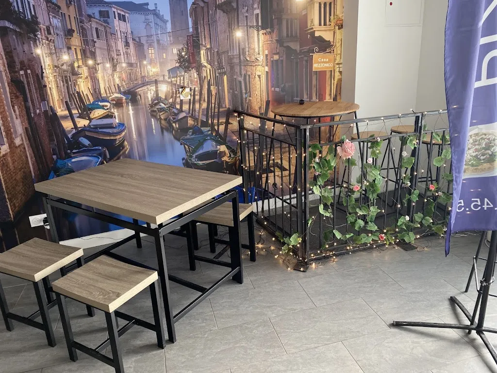 La Vénétie pizzas_Chavanay_slider_image_1