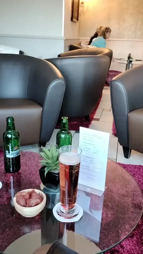 Restaurant @ Le Beau Rivage_Condrieu_slider_image_2