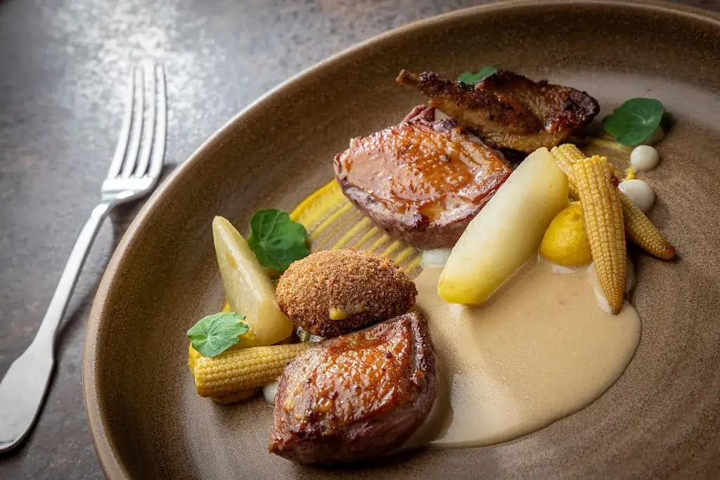 Restaurant @ Le Beau Rivage_Condrieu_slider_image_3