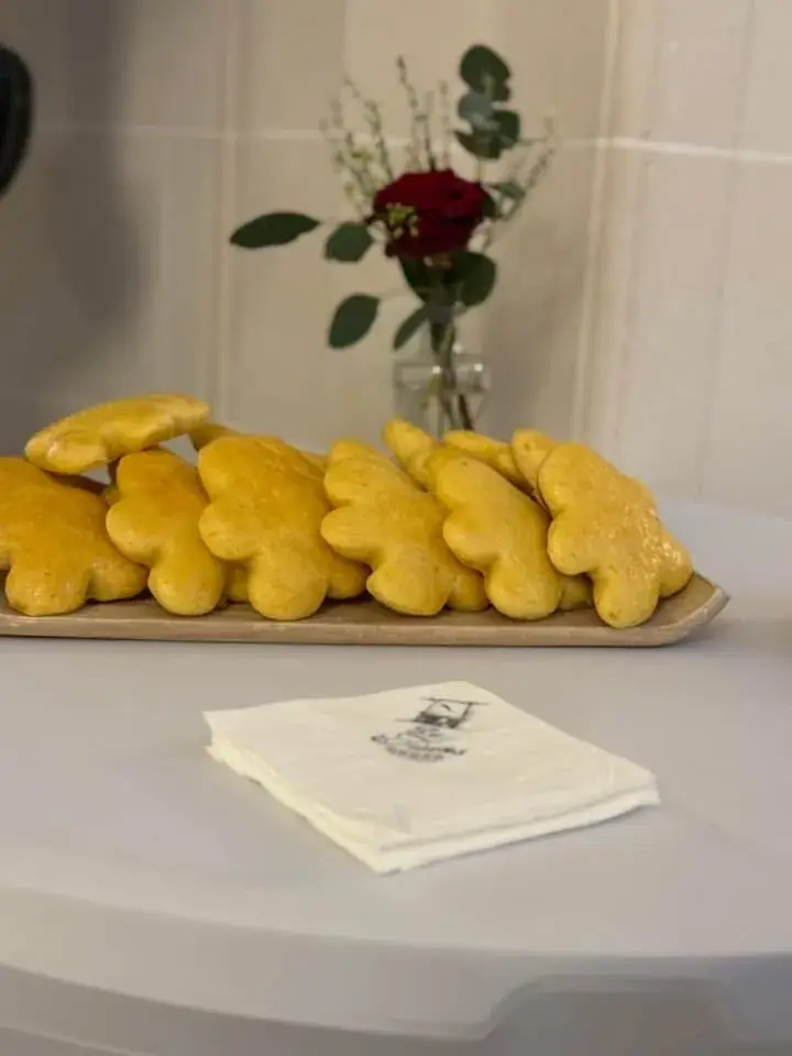 Benjamin Demarest_Les Tisons_Ailly-le-Haut-Clocher_review