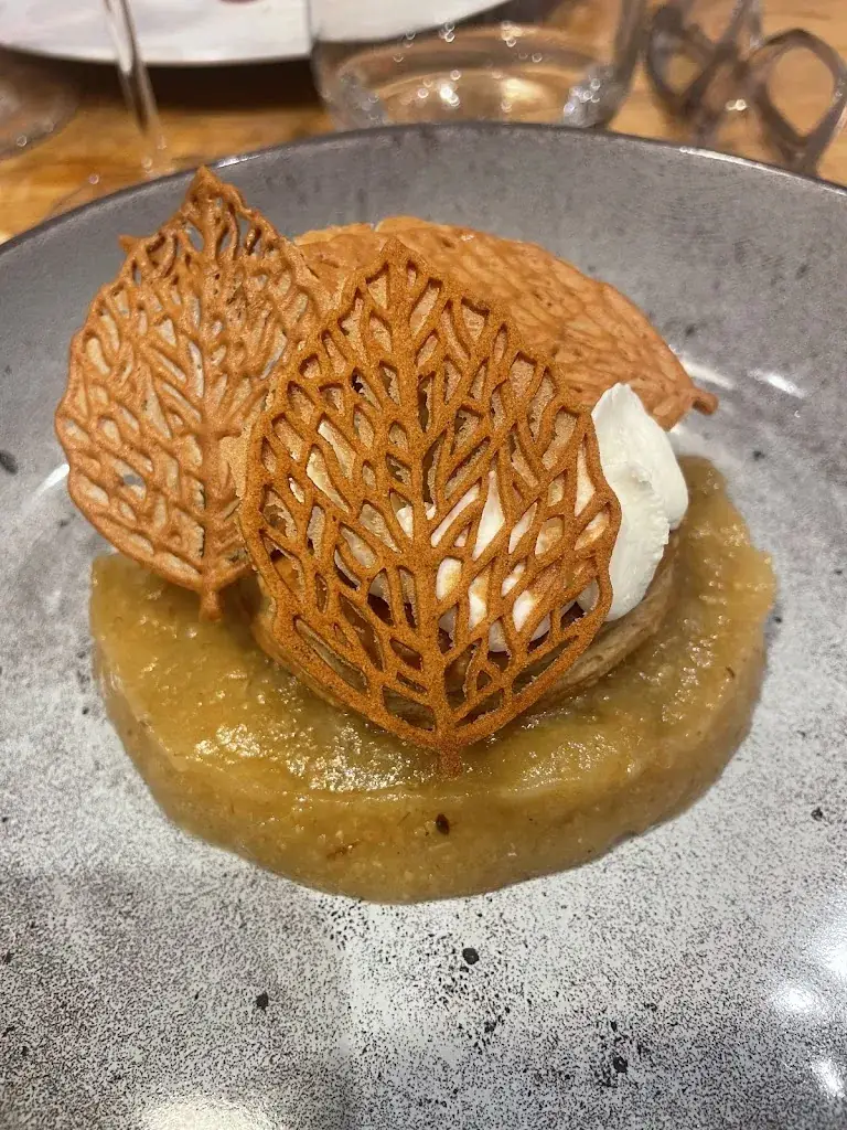 Olivier Bret_Comptoir 1940_Condrieu_review