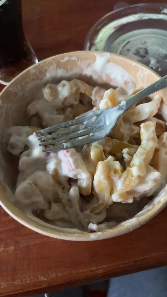 Laura_Le Royal_Allennes-les-Marais_review