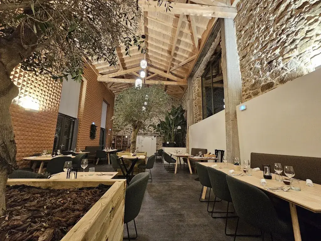 Audrey Teo_L'Oliveraie_Chapelle-Villars_Bewertung