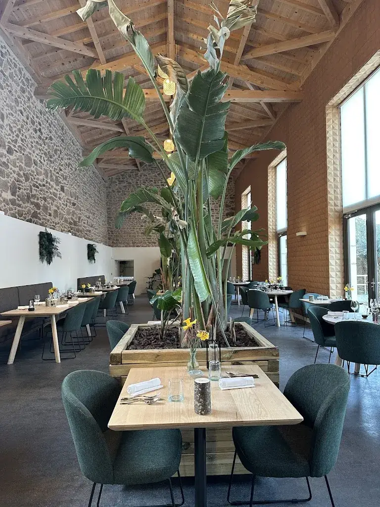 L'Oliveraie_Chapelle-Villars_slider_image_1