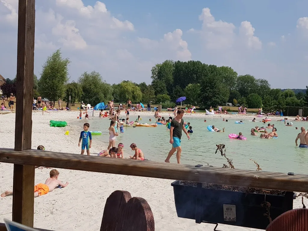 Catherine Mcintyre_La Plage - Marvilla Parks_Berny-Rivière_review