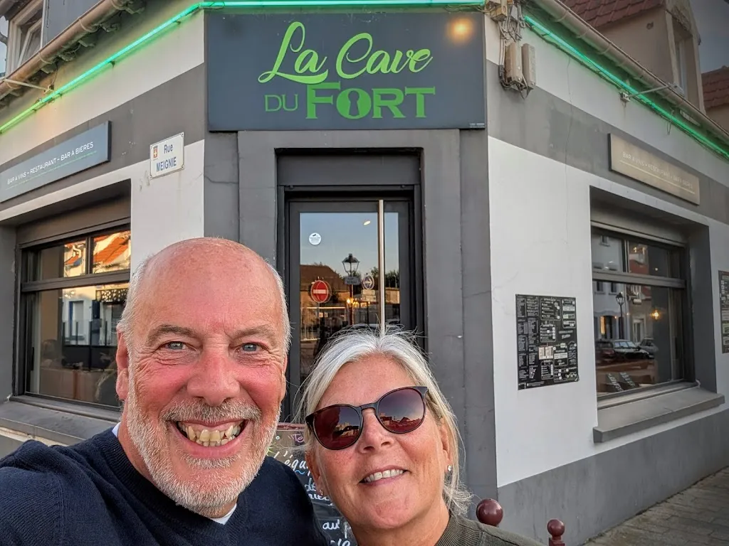 Warren Budge_La Cave du Fort_Ambleteuse_review