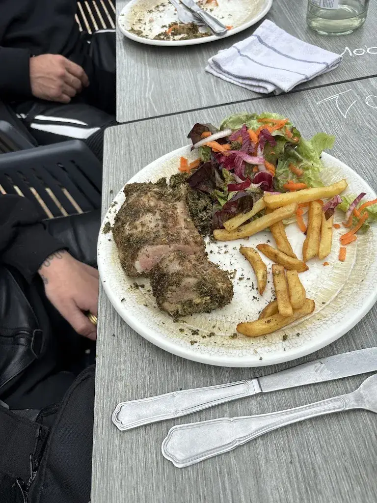 Gilles Léger_Les Margats de Raoul_Audinghen_review