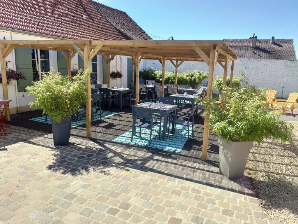 Restaurant Aux Trois Fleurs - Anserville - Hire Salle De Réunion_Bornel_slider_image_3