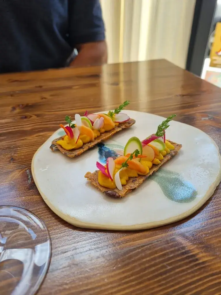 Tara McCusker_Ail des Ours_Amiens_review