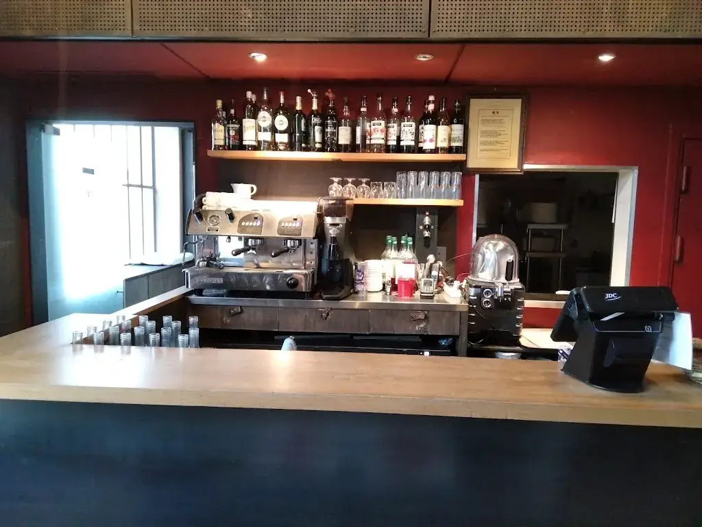 Au Chapelier Gourmand_Chazelles-sur-Lyon_slider_image_1