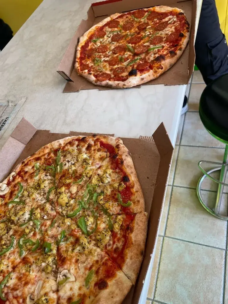 PIZZA L'AZZURRO_Amblainville_slider_image_3