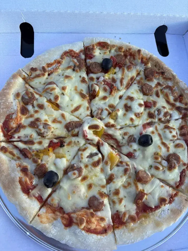 Menu_Pizza & Trattoria by LORENZO_Amblainville_image_8