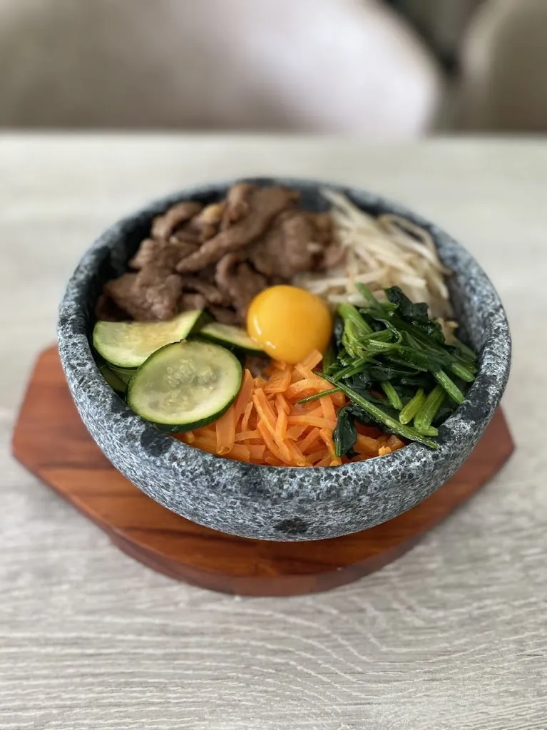 Fishing lakes & Restaurant Saut Du Loup_Bornel_slider_image_2