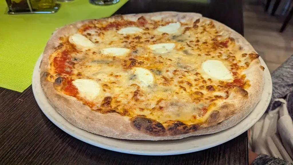 Melissa Campbell_La Mirabelle_Wissembourg_review