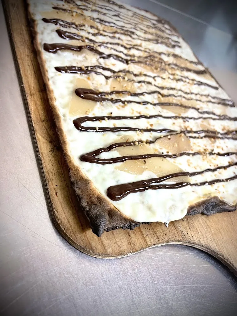 Flamm'Chouch' - Tarte flambée artisanale à Wissembourg restaurant in Wissembourg