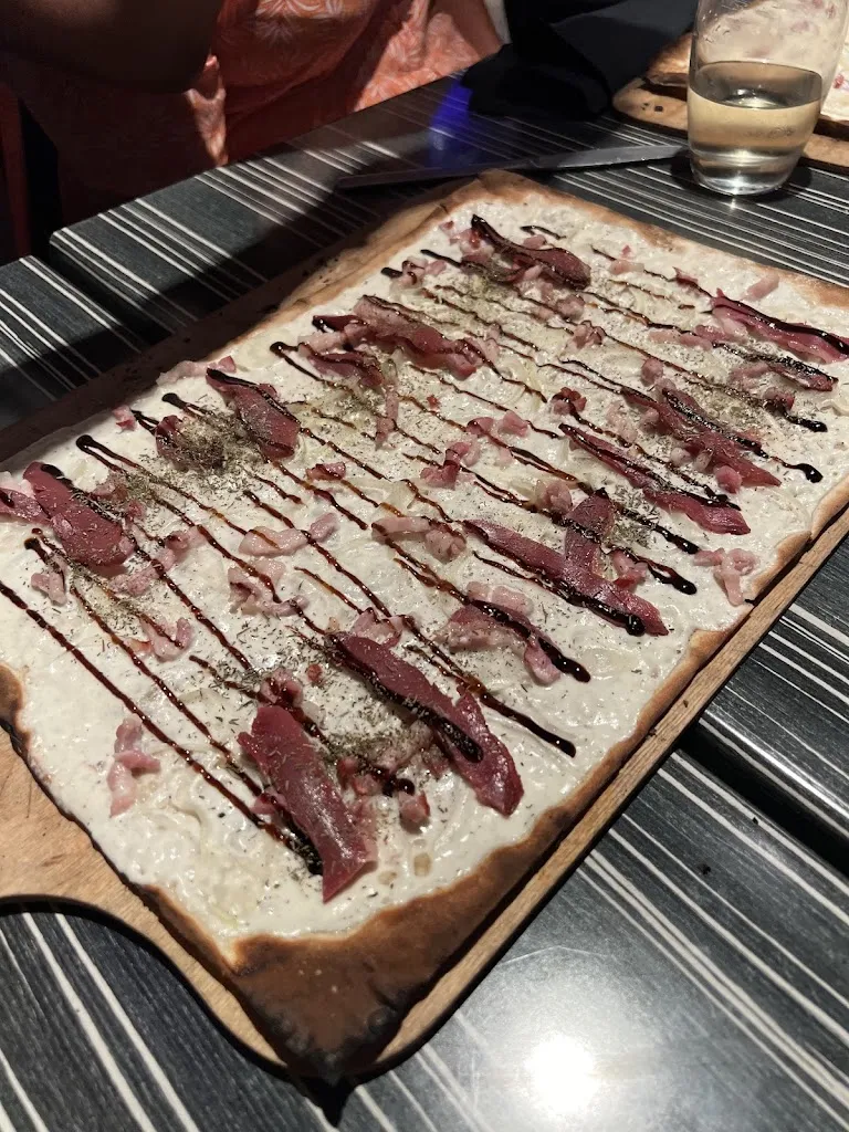 Flamm'Chouch' - Tarte flambée artisanale à Wissembourg_Wissembourg_slider_image_2