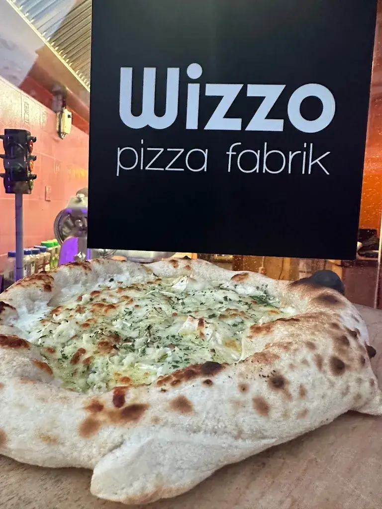 Menü_Wizzo pizza fabrik_Wissembourg_Bild_7