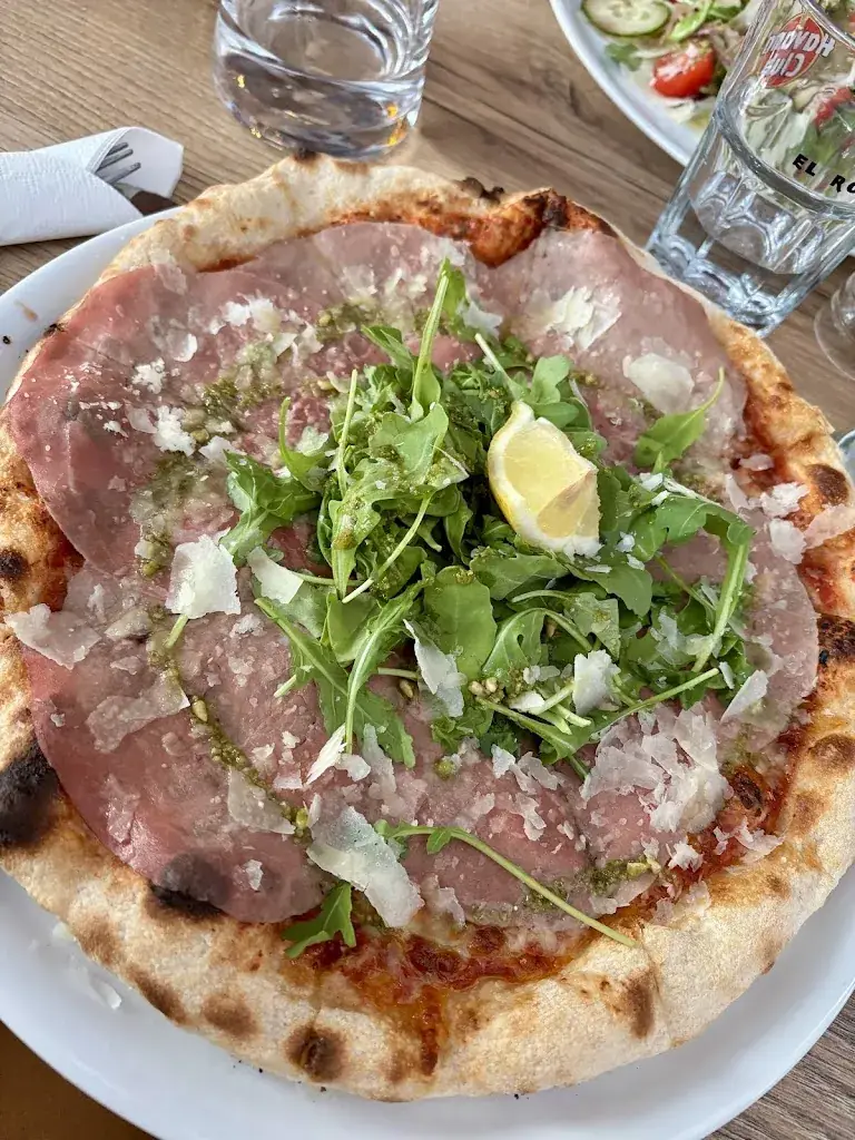 Wizzo pizza fabrik_Wissembourg_slider_image_2