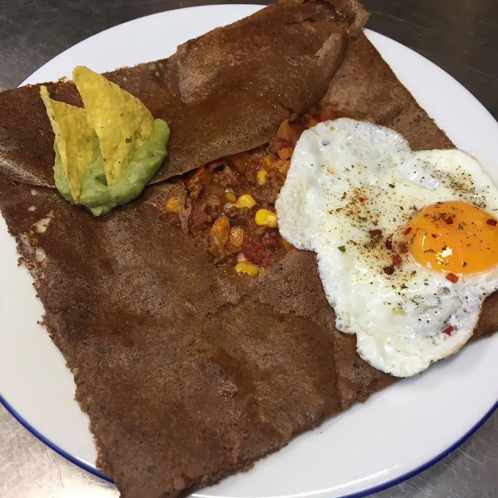 Créperie Les Vieux Casques_Chazelles-sur-Lyon_slider_image_3