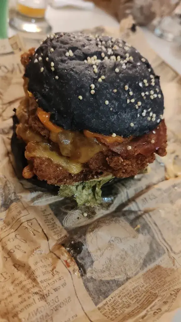Steven Mieger_Le burger_Wissembourg_review