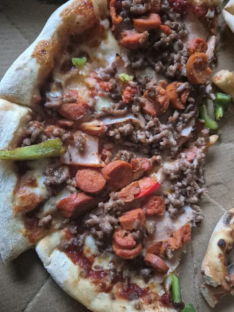 Pilou Colini_French Pizza_Angy_review